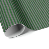 Dark Green & Dark Gray Wonky Stripes Geschenkpapier (Rolleneckpunkt)