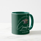 Dark Green Graduation Party Customized Graduate Tasse (VorderseiteRechts)