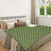 Dark Green Triangle Pattern Sherpa Blanket Sherpadecke