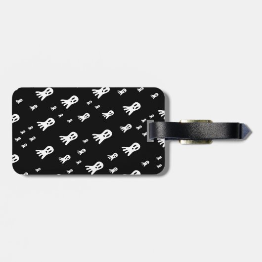 Dark Halloween Ghosts Gepäckanhänger (Rückseite horizontal)