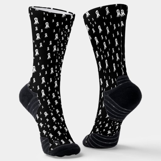 Dark Halloween Ghosts Socken (Gewinkelt)