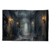 Dark Haunted fantasy Corridor with Moonlit Sky Kissenbezug (Rückseite)