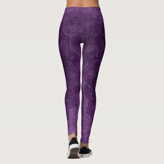 Dark Lila Mandala Leggings (Rückseite)
