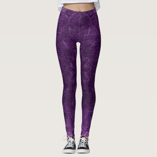 Dark Lila Mandala Leggings (Vorderseite)