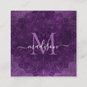 Dark Lila Mandala Lotus Blume Monogram Script Quadratische Visitenkarte