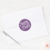Dark Lila White Script Save the Date Runder Aufkleber (Umschlag)