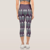 Dark Mark Geometric Icon Pattern Capri Leggings (Rückseite)