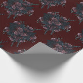 Dark Maroon Mauve Gothic Elegant Wedding Geschenkpapier (Ecke)