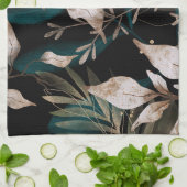 Dark Modern Boho Botanische Blätter Geschirrtuch (Gefaltet)