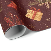 Dark Modern Elegant Holiday Patterns Pine Berry Geschenkpapier (Rolleneckpunkt)