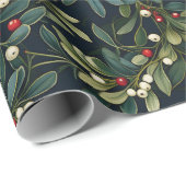 Dark Moody American Mistletoe Winter Holiday Geschenkpapier (Rolleneckpunkt)