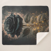 Dark Moody Black Rose Sherpadecke (Vorderseite (Horizontal))