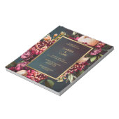 Dark Moody Bold Floral Marsala Wedding Einladung Notizblock (Rotiert)
