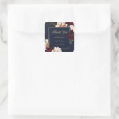 Dark Moody Burgundy Blush Navy Blue Floral Wedding Quadratischer Aufkleber (Tasche)