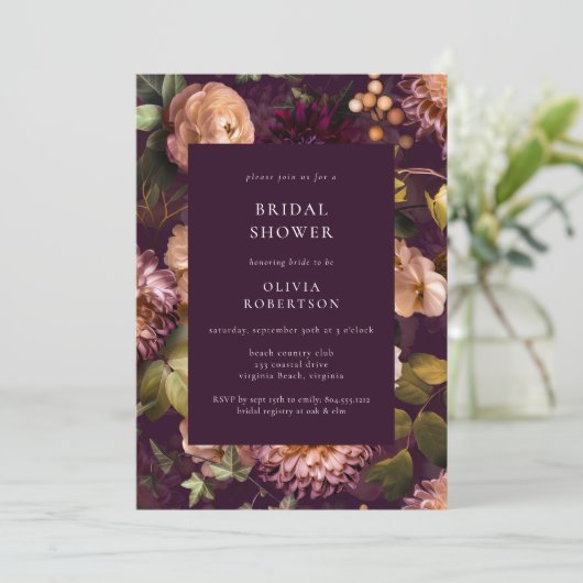 Dark & Moody Dramatisches Lila Brautparty Einladung (Stehend Vorderseite)