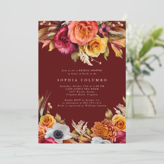 Dark Moody Fall Floral lRomantic Bridal Shower Einladung (Stehend Vorderseite)