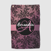 Dark Moody Floral on Pink Monogram Golfhandtuch (Vorderseite)