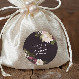 Dark Moody Floral Romantic Wedding Runder Aufkleber