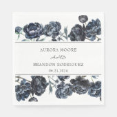 Dark Moody Gothic Blue Floral Wedding Serviette (Vorderseite)