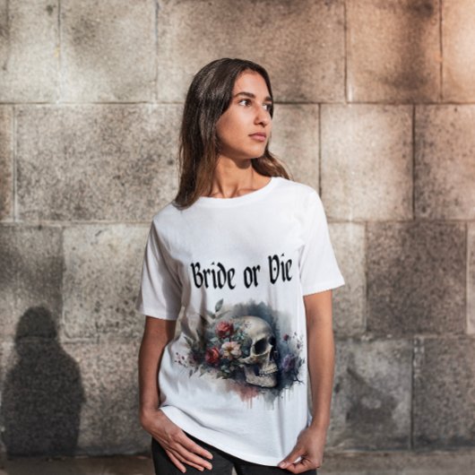 Dark Moody Gothic Bridge oder Die Brautparty T-Shirt
