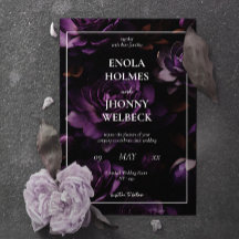 Dark Moody Lila Floral Wedding Einladung