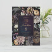 Dark Moody Night Lila Lavender Floral Wedding Einladung (Stehend Vorderseite)