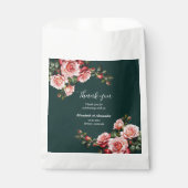 Dark moody pink and red roses green wedding geschenktütchen (Vorderseite)