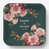 Dark moody pink and red roses green wedding pappteller (Vorderseite)