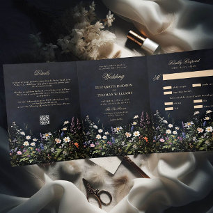 Dark Moody Romance Wildblumen alle auf einer Hochz Dreifach Gefaltete Einladung