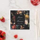 Dark Moody Romantic Floral Dutch Painterly Wedding Serviette (Beispiel)