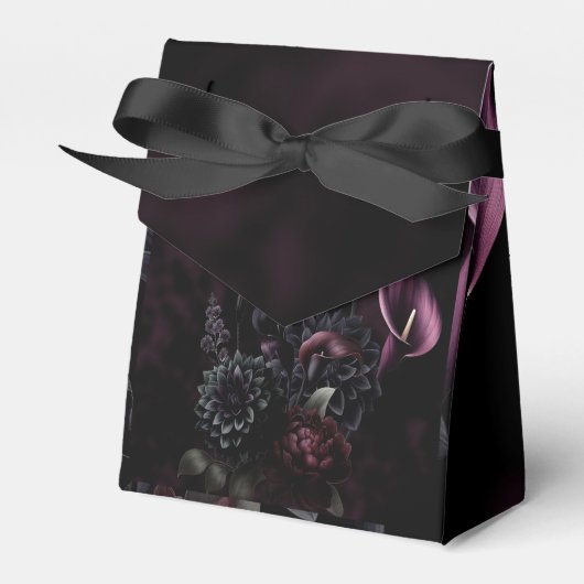 Dark Moody Romantic Floral Gastgeschenk Hochzeit Geschenkschachtel (Vorderseite)