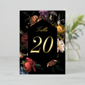 Dark Moody Romantic Floral Rose Foil Tischnummern (Stehend vorne)