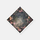 Dark Moody Romantic Floral Wedding Paare Namen Serviette (Ecke)