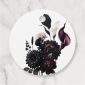 Dark Moody Romantic Floral White Wedding Geschenkanhänger (Rückseite)