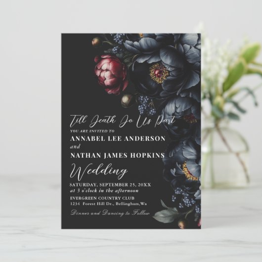 Dark Moody Romantic Peony Gothic Wedding QR Code Einladung (Stehend Vorderseite)