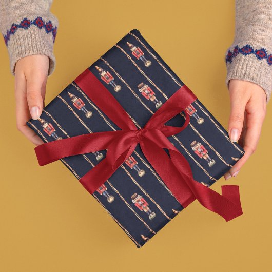 Dark Navy Nussknacker Retro Christmas Pattern Geschenkpapier