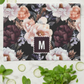 Dark Peonies Floral Pattern | Monogramm Geschirrtuch (Gefaltet)