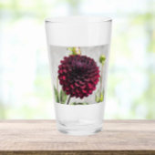 Dark Red Dahlia Bloom Floral Drinks Glas