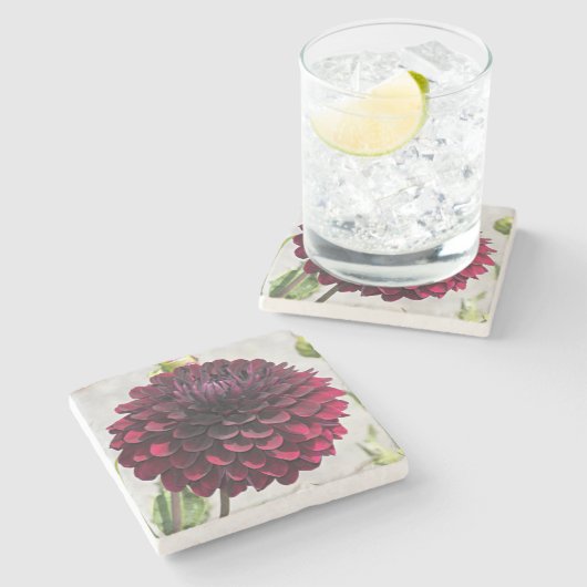 Dark Red Dahlia Bloom Floral Steinuntersetzer (Seitenansicht)