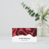 Dark Red Glam Wavy Satin Abstract Design Visitenkarte (Stehend Vorderseite)
