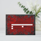 Dark red Gothic Halloween Wedding RSVP Card Karte (Stehend Vorderseite)