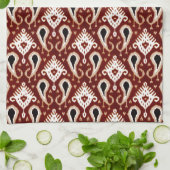 Dark Red Taupe Brown Ikat Tribal Muster Geschirrtuch (Gefaltet)