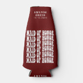Dark Red Trendy Boho Personalisierte Trauzeugin Flaschenkühler (Vorderseite)