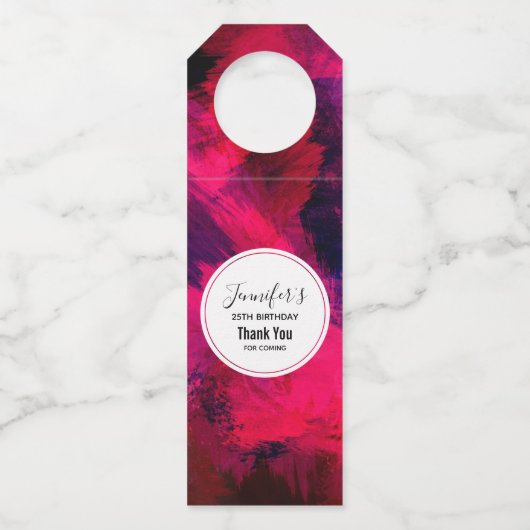 Dark Red und Lila Bold & Modern Abstrakt Event Flaschenanhänger (Vorderseite)