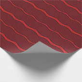 Dark Red Wavy Lines Geschenkpapier (Ecke)