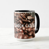 Dark Roast Coffee Boans und Scoop Foto Tasse (VorderseiteRechts)