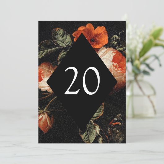 Dark Romantic Floral Rose Holländische Tischnummer (Stehend Vorderseite)