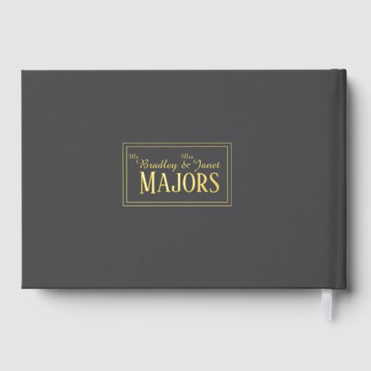 Dark Romantic Gothic Castle Wedding Gästebuch (Rückseite)