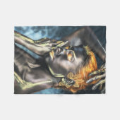 Dark Skin Body Painting Fleecedecke (Vorderseite (Horizontal))