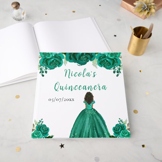 Dark Skin Princess Green Quinceanera Guest Book Gästebuch (Vorderseite offen)